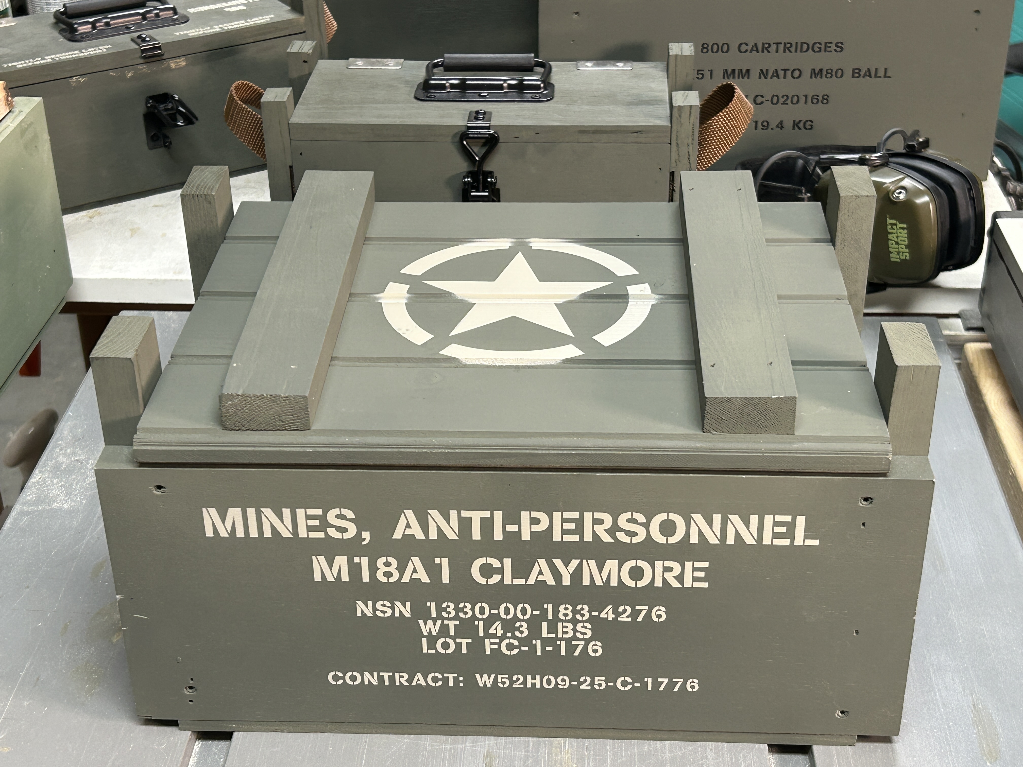 Top closed view of the Claymore Field Crate Armor Core Edition slide-top lid