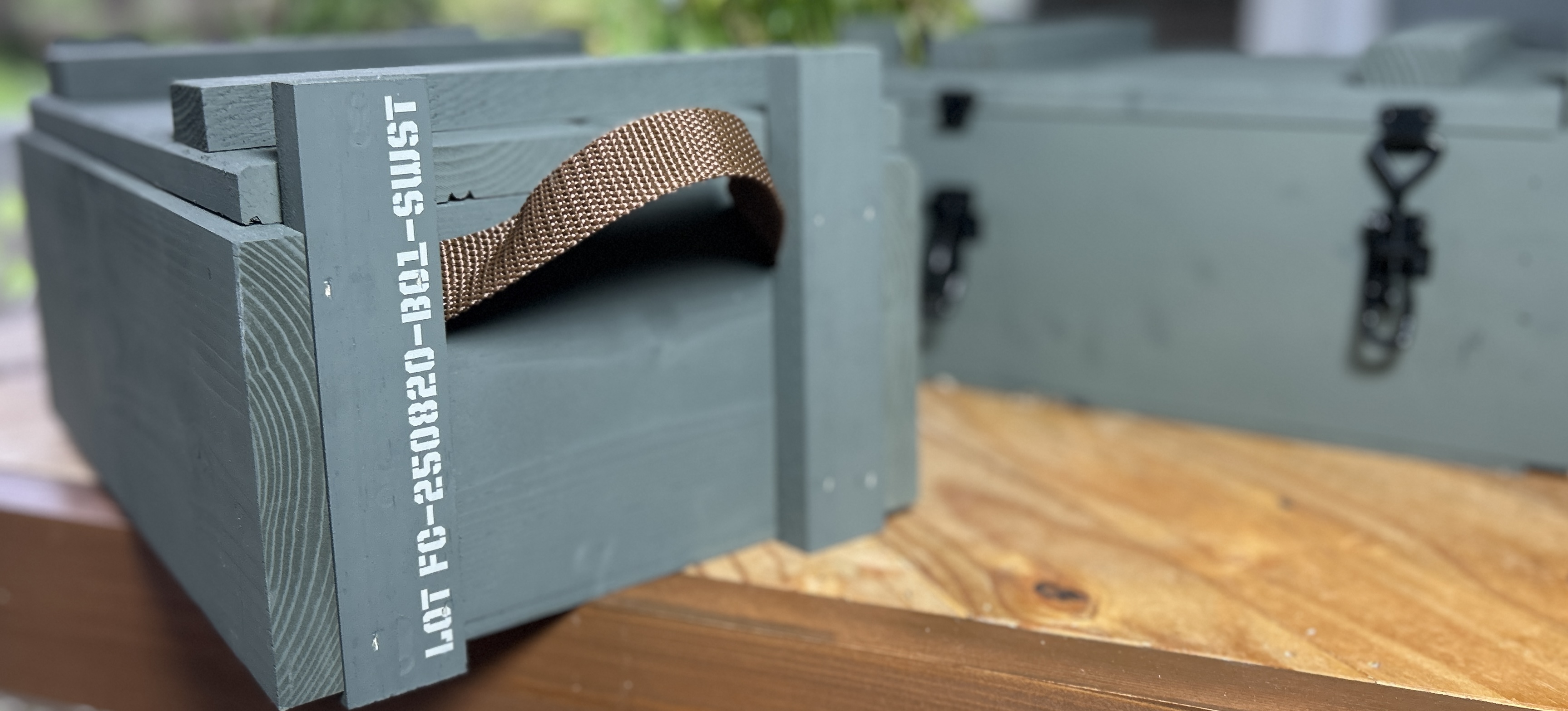 Freedom Crate Classic side-by-side crates view